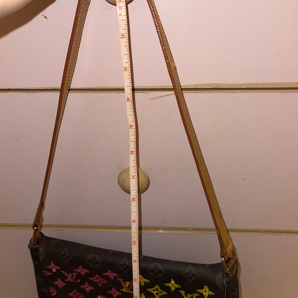 Louis Vuitton musette salsa hand painted with swarovski crystals one of a kind - Picture 16 of 17